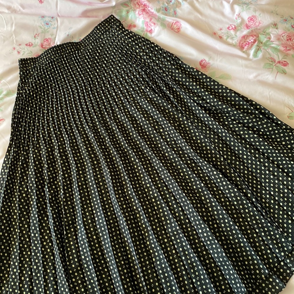 Black Skirt